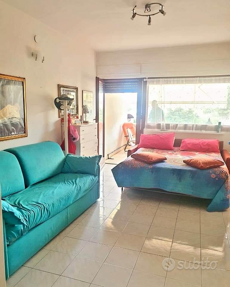 Bel mono balcone fronte mare in Residence,piscina - Vista 2
