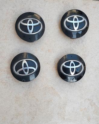 tappi borchie toyota