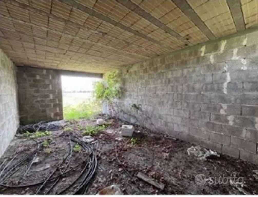 Immobile in asta di 65254 m² a San Donaci - Vista 4
