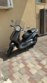 Beverly 125 anno 2009