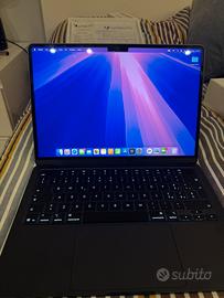MAC BOOK AIR 135 M4