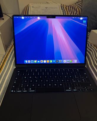 MAC BOOK AIR 135 M4