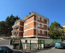 Trilocale ristrutturato con posto auto vicino al G