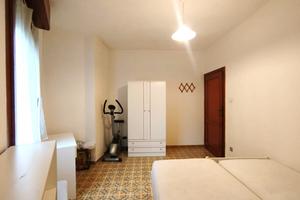 Stanza arredata pressi Ospedali