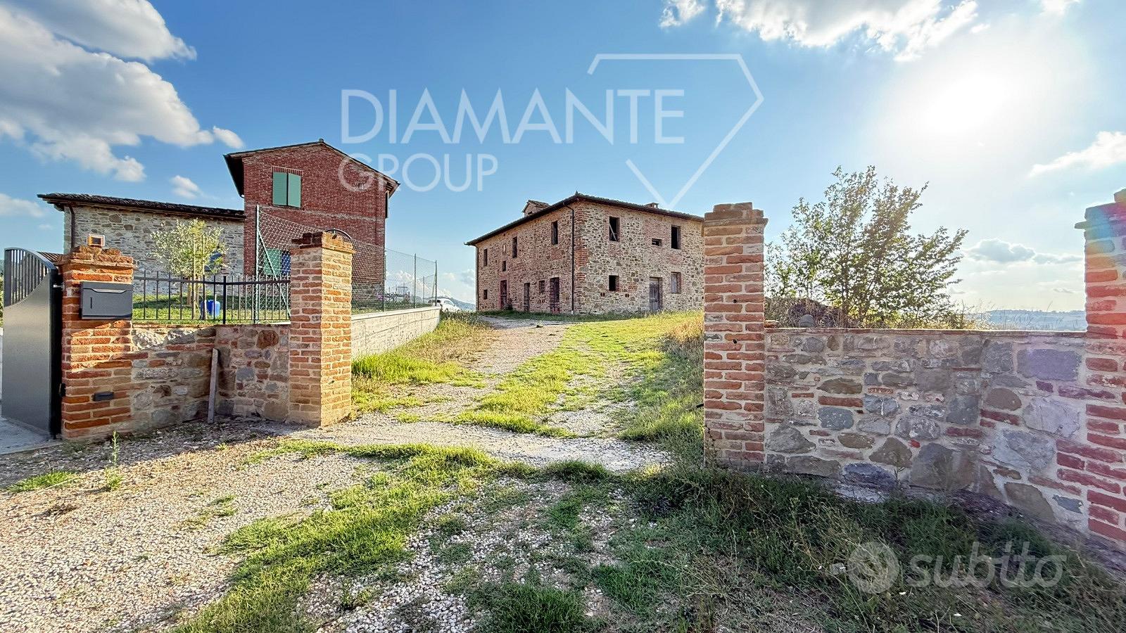 Casale pietra e mattoni parzialmente ristrutturato - Vista 4