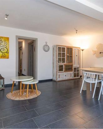 Elegante Villa con Piscina e Dependance nella Camp