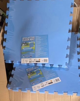 Pavimento modulare per piscina