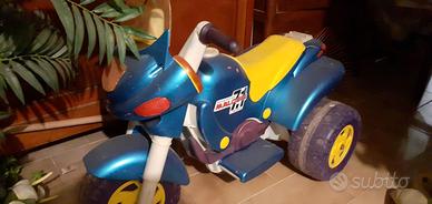 moto elettrica tre ruote per bambini