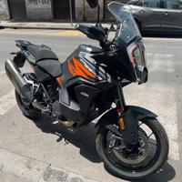 Ktm 1290 super adventure s + tech pack