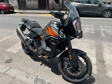 Ktm 1290 super adventure s + tech pack