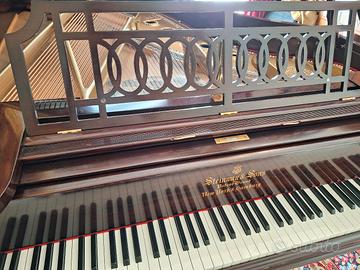 Steinway & Sons  mod.  A
