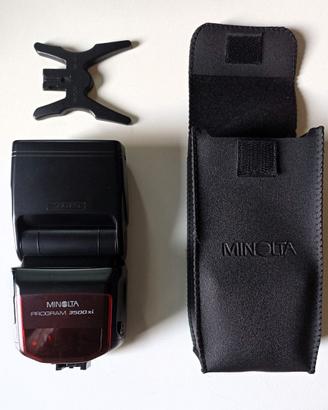 Minolta Program 3500xi Flash completo con staffa
