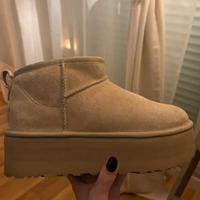 UGG MINI Botticino 40 Nuove Originali Unisex