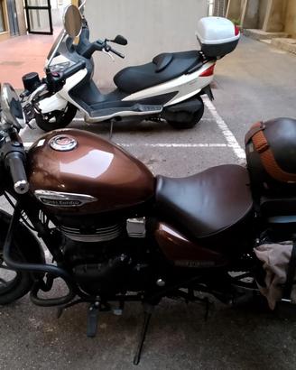 R.E.  Meteor 350 e Himalayan 411