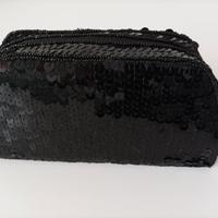 pochette nera con paillettes