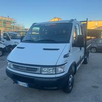 Iveco daily 35c12 doppia cabina ribaltabile 06