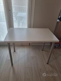 Scrivania ikea