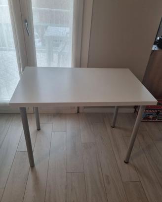 Scrivania ikea