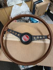 Volante d'epoca Fiat 