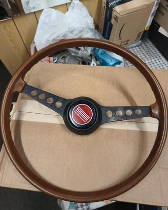 Volante d'epoca Fiat 