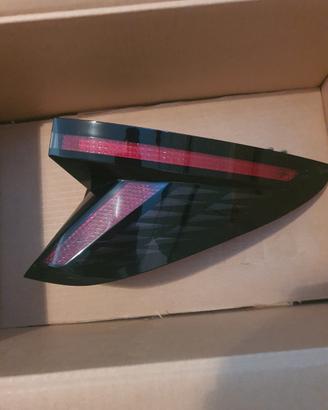 fanale destro tucson 2024 e freccia posteriore 