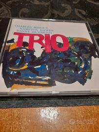 Charles Mingus, Hampton Howes, Danny Richmond - Tr