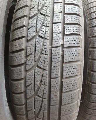 4 Pneumatici Invernali Hankook 195/65 R15