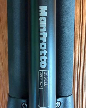Treppiede Manfrotto 055CLB