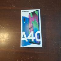 SAMSUNG A40