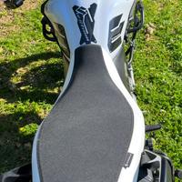sella V-Strom