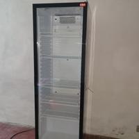 Frigorifero espositore verticale COF