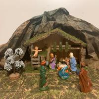 Presepe Completo di Statuine e Casetta.
