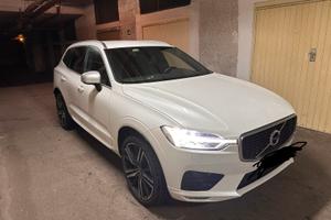 Volvo xc 60 R Design full optional gancio traino