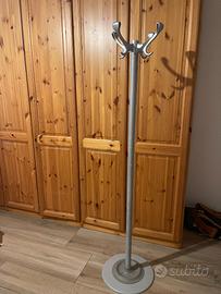 Appendiabiti da terra