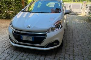 Peugeot 208 hdi van