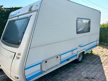 roulotte Caravelair Odyssea pronta per le vacanze