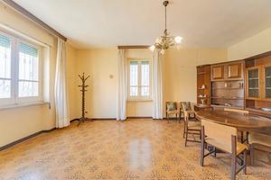 Casa indipendente su lotto di 1000mq