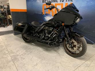Harley-davidson Road Glide st