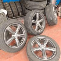 GOMME AUDI Q5 E CERCHI ORIGINALI