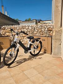 BICI ELETTRICA URLIFE E26 NUOVA 250WATT 