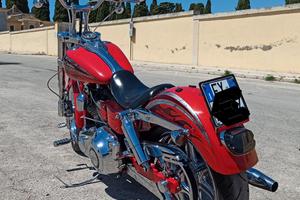 DYNA CVO. S 110. ScreaminEagle 