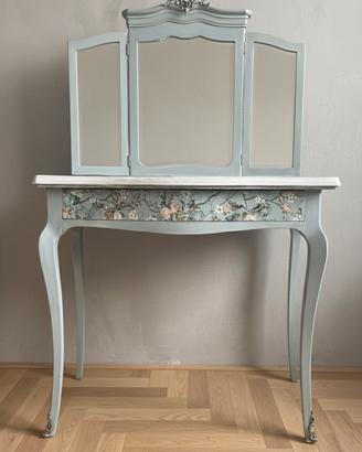 Scrivania consolle con specchio vintage rivisitata