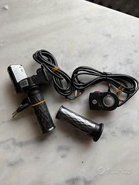 Kit Acceleratore a Manopola 48V con Chiavi e Displ