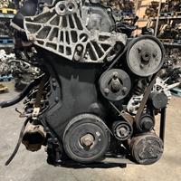 Motore OPEL vivaro 2.0 dci M9R E7