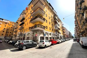 Magazzino C/2- 297 mq su due livelli