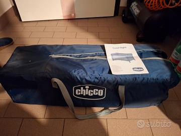 lettino da campeggio per bambini con materassino