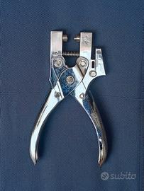 Pinza occhiellatrice 
