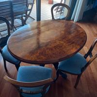 tavolo e sedie inglesi 