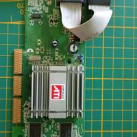 Scheda video ATI 128 mb 64 bit 