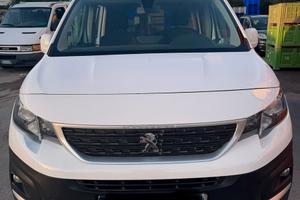 PEUGEOT RIFTER 5 POSTI